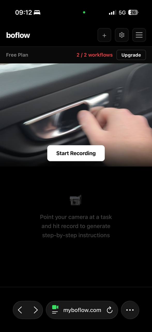 Main app with camera feed and start recording button